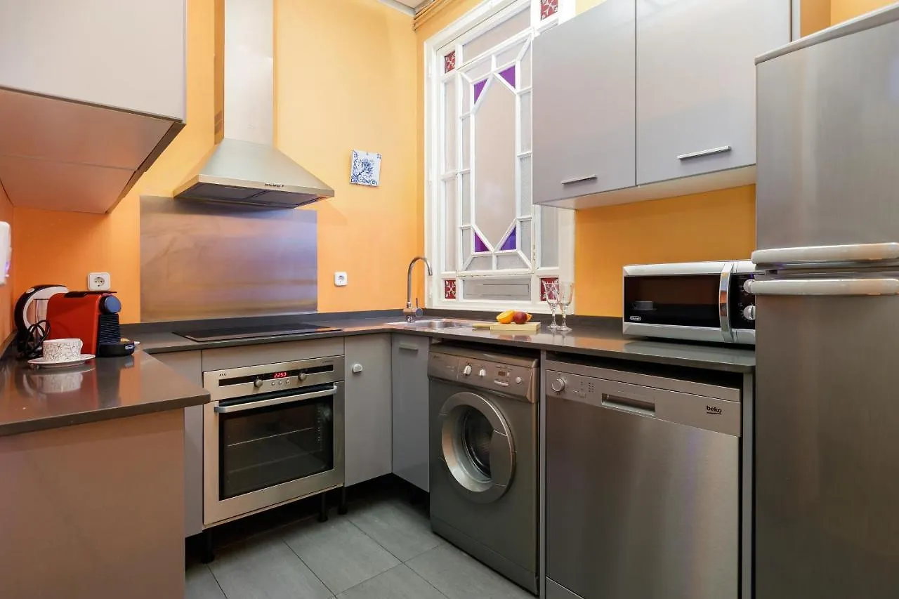 Enjoy Apartments Gran Via Barcelona 0*,  Spain
